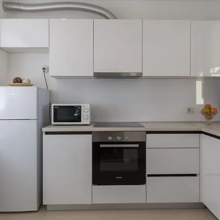 Nav Apartment *