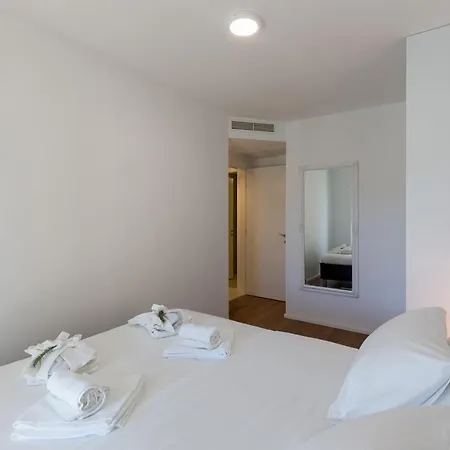 Nav Apartment