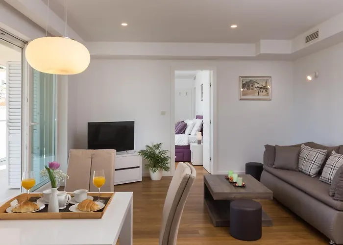 Apartament Nav *