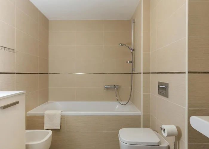 Nav Apartament *