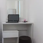 شقة Nav *