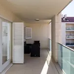 Nav شقة *