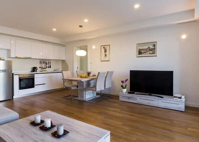 Nav アパート ドゥブロブニク